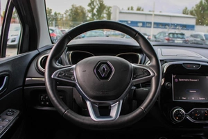Внедорожник Renault Kaptur 2021 года, 1830000 рублей, Ярославль