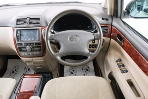Минивэн Toyota Ipsum 2001 года, 829000 рублей, Красноярск