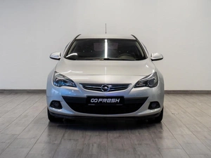 Хетчбэк Opel Astra GTC 2012 года, 879000 рублей, Саратов
