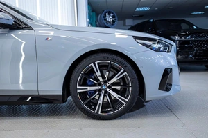 Седан BMW 5 серия 2024 года, 9100000 рублей, Москва