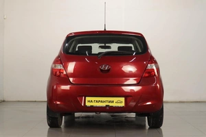 Хетчбэк Hyundai i20 2010 года, 559000 рублей, Челябинск