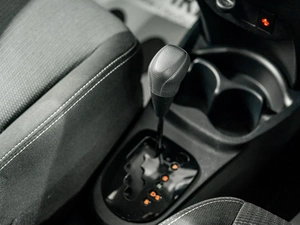 Хетчбэк Toyota Vitz 2019 года, 1100000 рублей, Красноярск