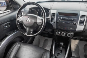 Внедорожник Mitsubishi Outlander 2009 года, 1349000 рублей, Барнаул