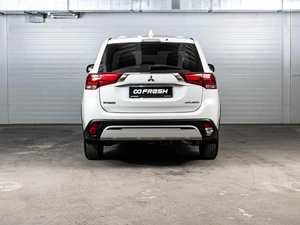 Внедорожник Mitsubishi Outlander 2018 года, 1789000 рублей, Ставрополь