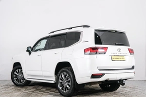 Внедорожник Toyota Land Cruiser 2021 года, 10399000 рублей, Красноярск