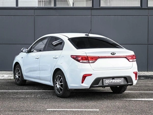 Седан Kia Rio 2017 года, 899000 рублей, Кирилловка