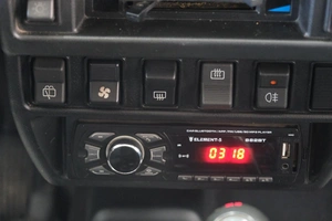 Внедорожник ВАЗ (LADA) 4x4 (Нива) 2017 года, 669000 рублей, Омск