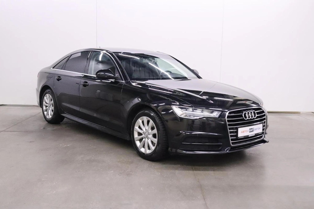 Седан Audi A6 2018 года, 2450000 рублей, Брянск