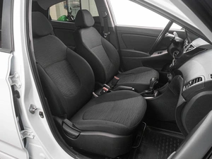 Седан Hyundai Solaris 2014 года, 1079000 рублей, Тюмень