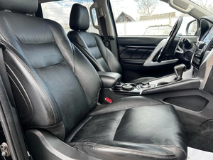 Внедорожник Mitsubishi Pajero Sport 2018 года, 3649000 рублей, Ижевск