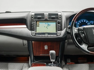 Седан Toyota Crown 2009 года, 1430000 рублей, Красноярск
