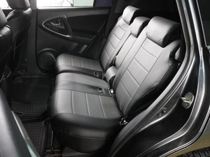 Внедорожник Toyota RAV4 2011 года, 1449000 рублей, Воронеж
