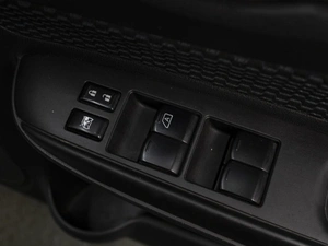 Хетчбэк Nissan Note 2013 года, 760000 рублей, Омск