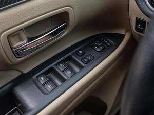 Внедорожник Mitsubishi Outlander 2020 года, 2340000 рублей, Краснодар