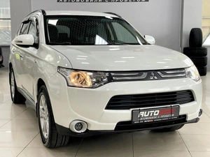 Внедорожник Mitsubishi Outlander 2013 года, 1687000 рублей, Солонцы