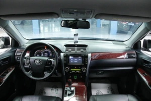 Седан Toyota Camry 2013 года, 1698000 рублей, Солонцы
