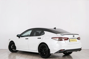 Седан Toyota Camry 2020 года, 3599000 рублей, Красноярск