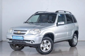 Внедорожник Chevrolet Niva 2012 года, 469000 рублей, Челябинск