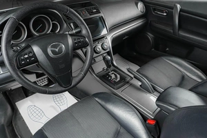 Седан Mazda 6 2010 года, 989000 рублей, Тюмень