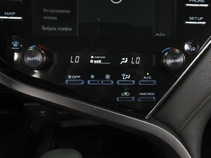 Седан Toyota Camry 2019 года, 2327111 рублей, Ставрополь