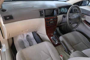 Седан Toyota Corolla 2000 года, 579000 рублей, Омск