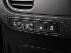 Седан Kia Rio 2019 года, 1334000 рублей, Воронеж