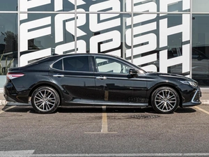 Седан Toyota Camry 2022 года, 3400000 рублей, Краснодар