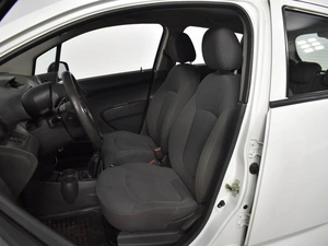 Хетчбэк Chevrolet Spark 2011 года, 440000 рублей, Казань