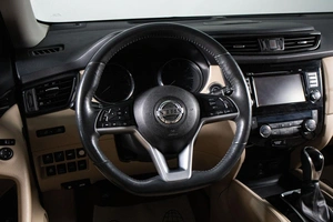 Внедорожник Nissan Rogue 2017 года, 1969000 рублей, Сургут