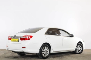 Седан Toyota Camry 2013 года, 1479000 рублей, Тюмень