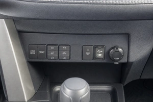 Внедорожник Toyota RAV4 2018 года, 2149000 рублей, Челябинск