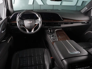 Внедорожник Cadillac Escalade 2022 года, 13075000 рублей, Красный Пахарь