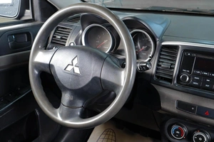 Седан Mitsubishi Lancer 2013 года, 839000 рублей, Тюмень