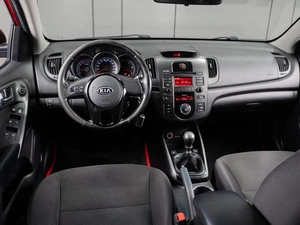 Седан Kia Cerato 2012 года, 869000 рублей, Тюмень