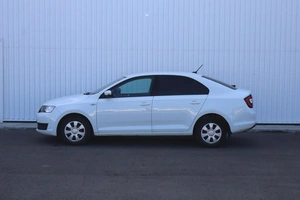 Хэтчбек Skoda Rapid 2019 года, 1360000 рублей, Брянск