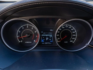 Внедорожник Mitsubishi Outlander 2011 года, 1199000 рублей, Саратов