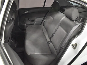 Седан Opel Astra 2011 года, 485200 рублей, Казань