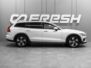Универсал Volvo V60 Cross Country 2020 года, 3279000 рублей, Тюмень