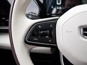 Внедорожник Geely Monjaro 2023 года, 3240000 рублей, Краснодар