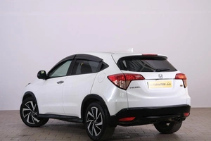 Внедорожник Honda Vezel 2016 года, 1889000 рублей, Омск