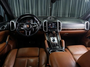 Внедорожник Porsche Cayenne S 2016 года, 3709000 рублей, Тюмень