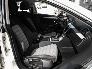 Седан Volkswagen Passat CC 2013 года, 1079000 рублей, Кирилловка
