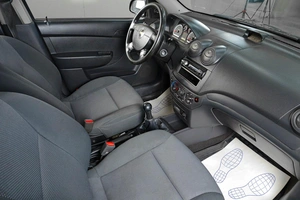 Седан Chevrolet Aveo 2010 года, 439000 рублей, Тюмень