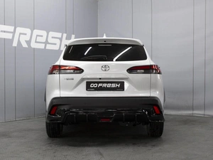 Внедорожник Toyota Corolla Cross 2022 года, 3074000 рублей, Омск