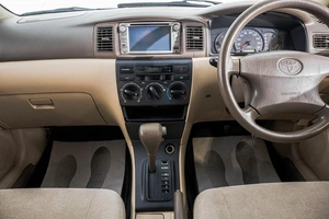 Седан Toyota Corolla 2002 года, 619000 рублей, Барнаул