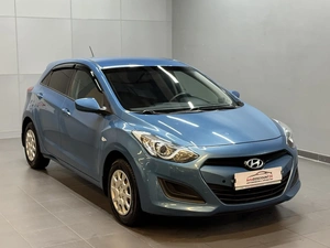 Хетчбэк Hyundai i30 2013 года, 947000 рублей, Красноярск