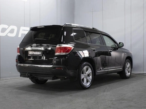 Внедорожник Toyota Highlander 2011 года, 1790000 рублей, Омск