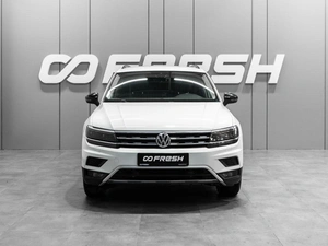 Внедорожник Volkswagen Tiguan 2020 года, 2999000 рублей, Тюмень