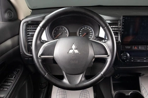 Внедорожник Mitsubishi Outlander 2014 года, 1469000 рублей, Оренбург