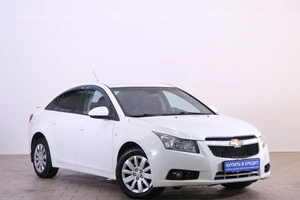 Седан Chevrolet Cruze 2012 года, 579000 рублей, Омск
